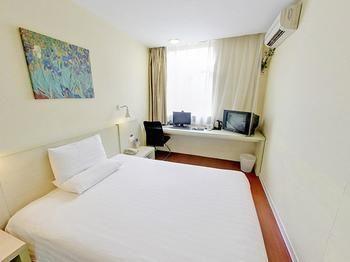 Hanting Express Wuhan Xinhua Road 2 Екстер'єр фото