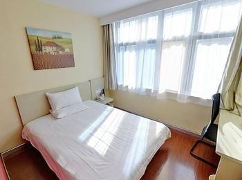 Hanting Express Wuhan Xinhua Road 2 Екстер'єр фото