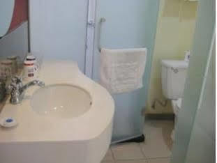 Hanting Express Wuhan Xinhua Road 2 Екстер'єр фото